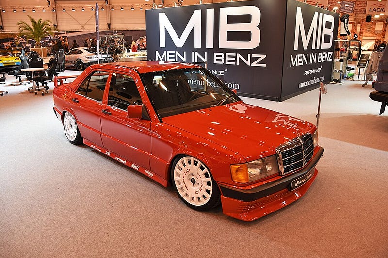 Mercedes-Benz 190E - A Solid but Overrated Classic