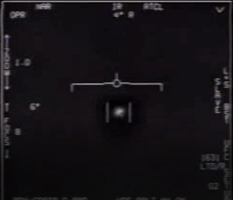 Screenshot from the 2004 UFO incident video